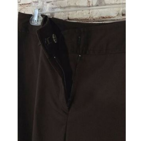 NWT 23rd St. Size 6 Brown Capri Cropped Pants - Picture 6 of 8